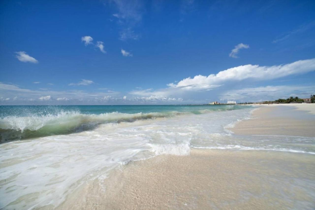 Breath Taking Beach Front Views Condo Eagle Beach Palm Beach Eksteriør bilde